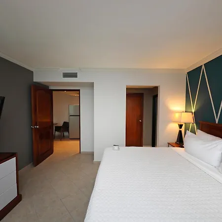 Crowne Plaza Panama By Ihg Hotel Room photo