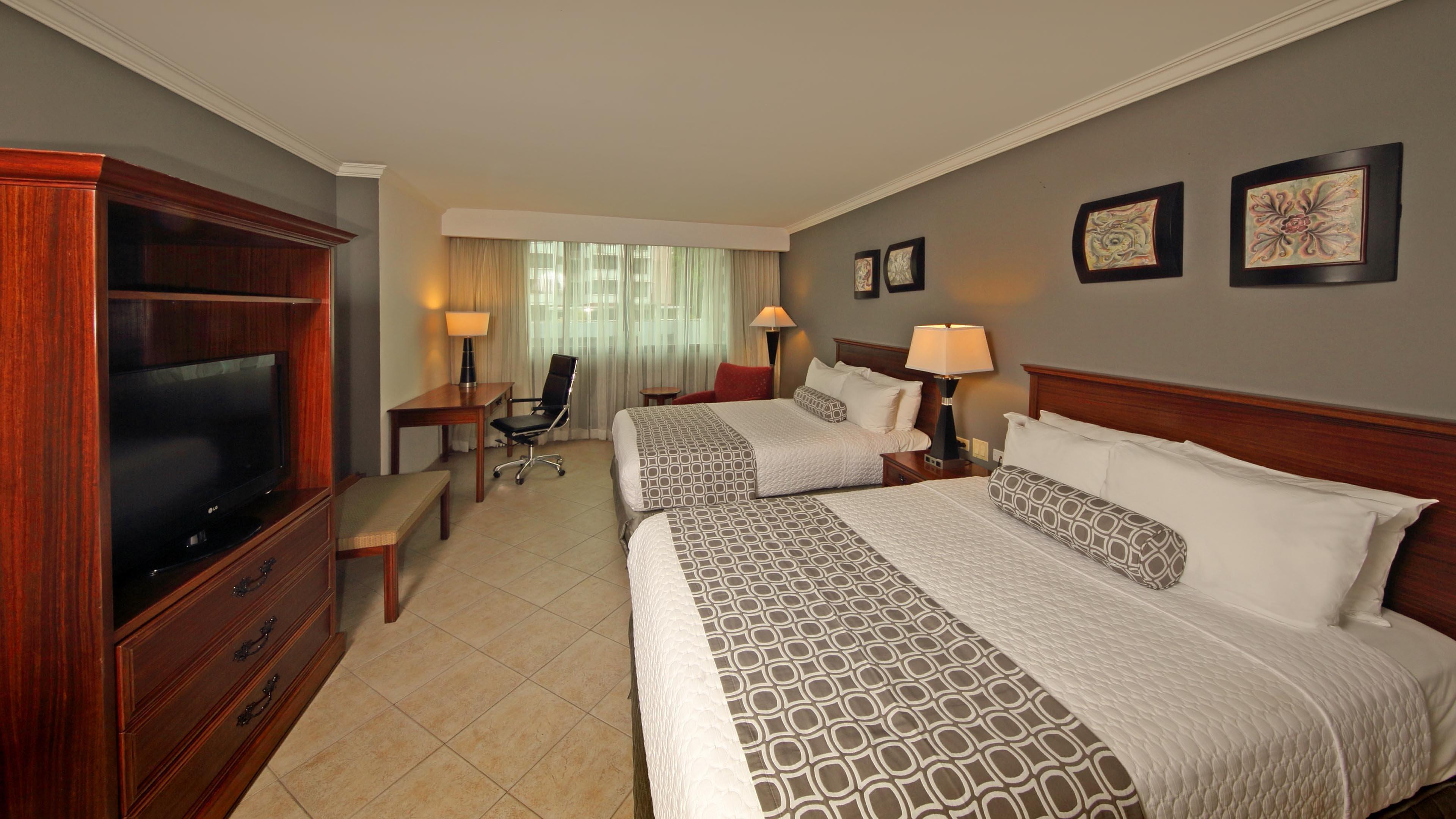 Crowne Plaza By Ihg