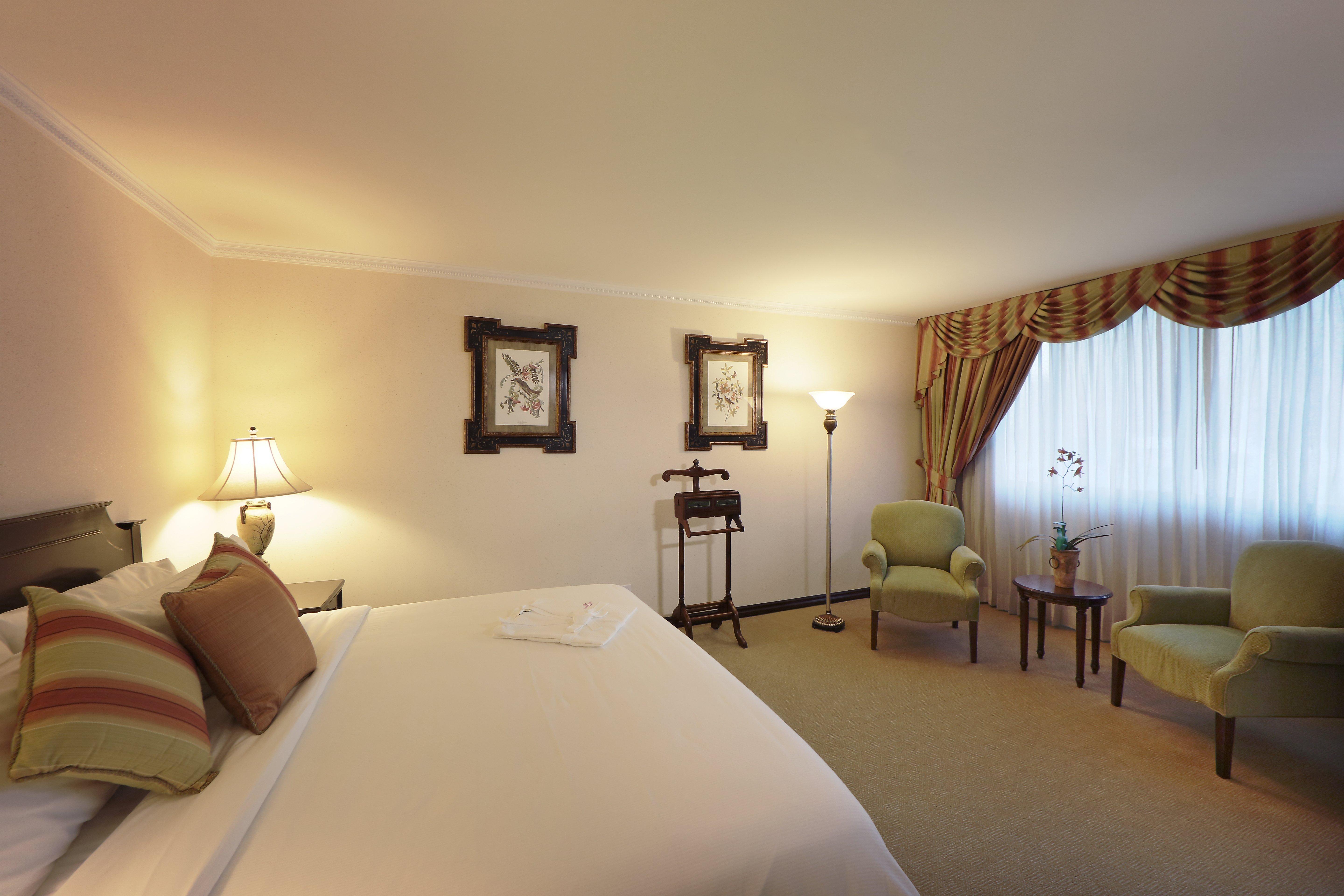 Crowne Plaza By Ihg 4*