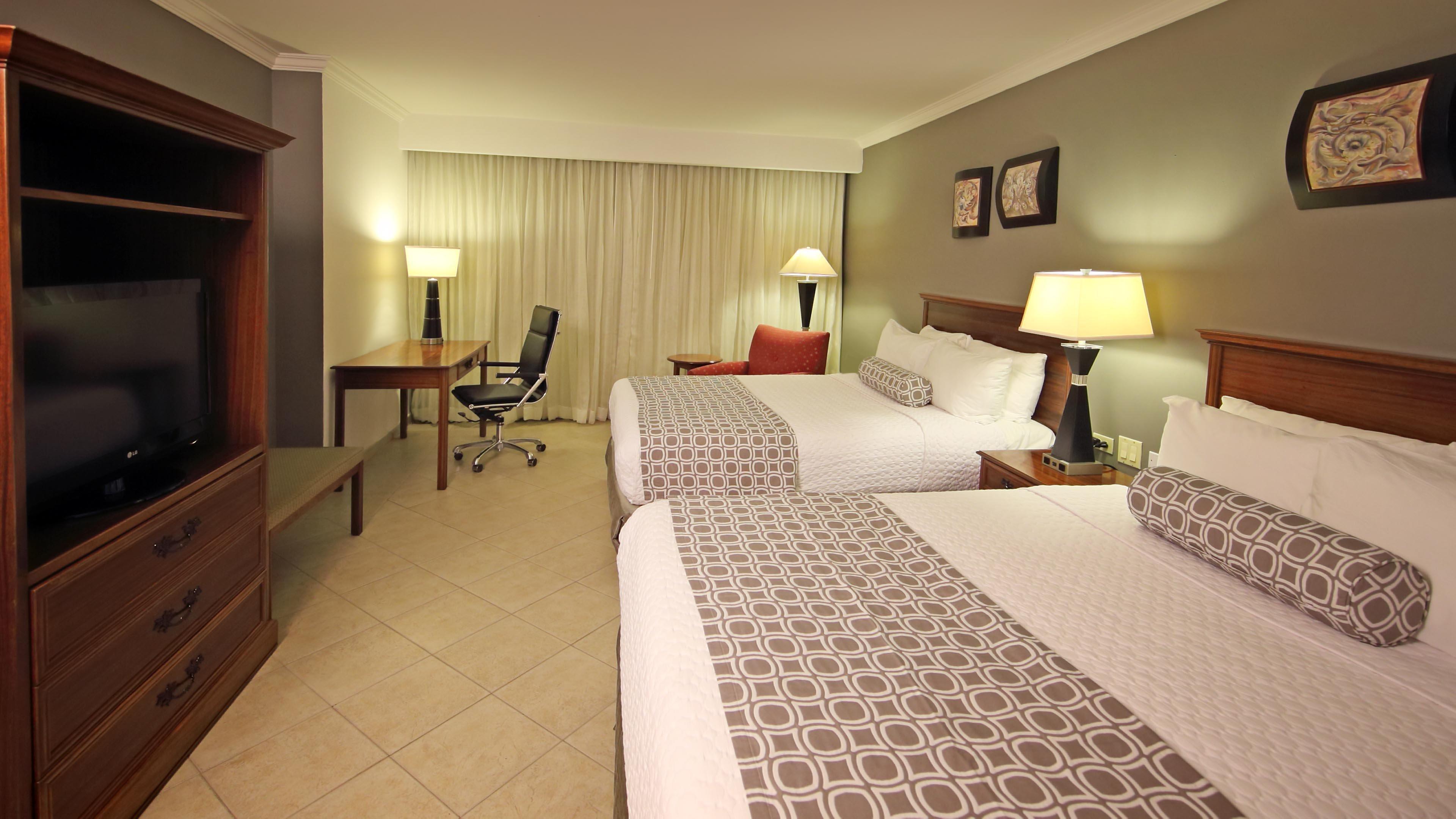Crowne Plaza By Ihg